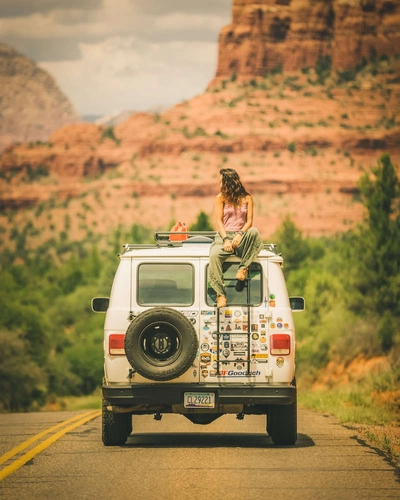 girl on van